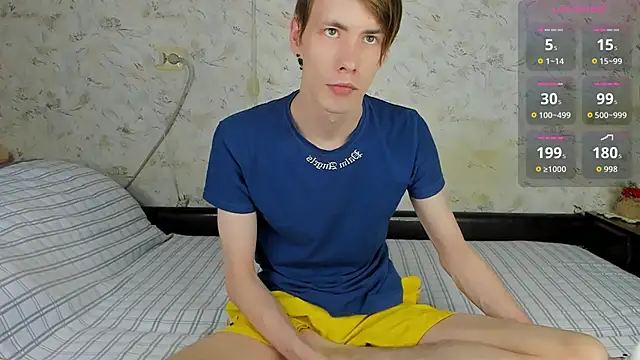 Snapshot of Erick_Wilson chatting on February 25, 4:38 pm Erick Wilson online show from February 25, 4:38 pm