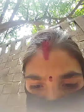 Snapshot of Seenu---Thakur chatting on June 29, 7:25 am Seenu---Thakur online show from June 29, 7:25 am