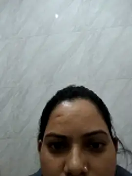 Snapshot of Anushka_Singh0 chatting on June 14, 4:31 pm Anushka Singh0 online show from June 14, 4:31 pm