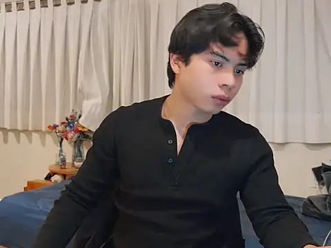 Snapshot of BentoBoxxx chatting on February 24, 3:26 am BentoBoxxx online show from February 24, 3:26 am