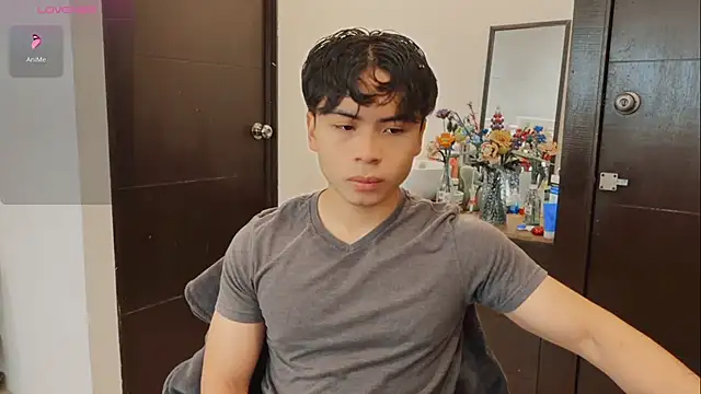 Snapshot of BentoBoxxx chatting on May 24, 4:12 pm BentoBoxxx online show from May 24, 4:12 pm