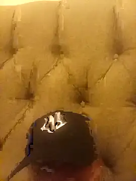 Snapshot of Leroyhotess chatting on February 12, 5:52 pm Leroyhotess online show from February 12, 5:52 pm