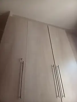 Snapshot of Leroyhotess chatting on February 18, 1:29 pm Leroyhotess online show from February 18, 1:29 pm