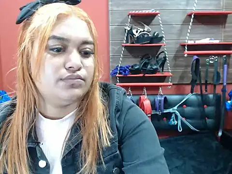 Snapshot of Alicefetishxxx chatting on February 28, 1:23 pm Alicefetishxxx online show from February 28, 1:23 pm