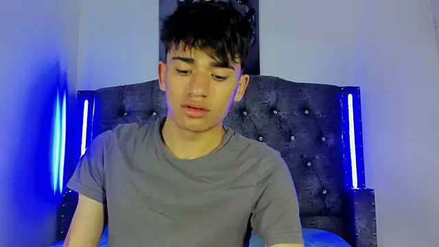 Noir Sebas online show from March 13, 3:35 am