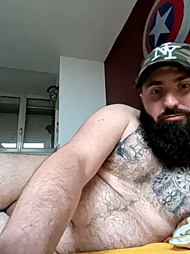 Snapshot of daddyboucher69 chatting on February 15, 12:47 pm daddyboucher69 online show from February 15, 12:47 pm