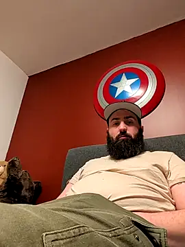 Snapshot of daddyboucher69 chatting on March 3, 5:13 am daddyboucher69 online show from March 3, 5:13 am