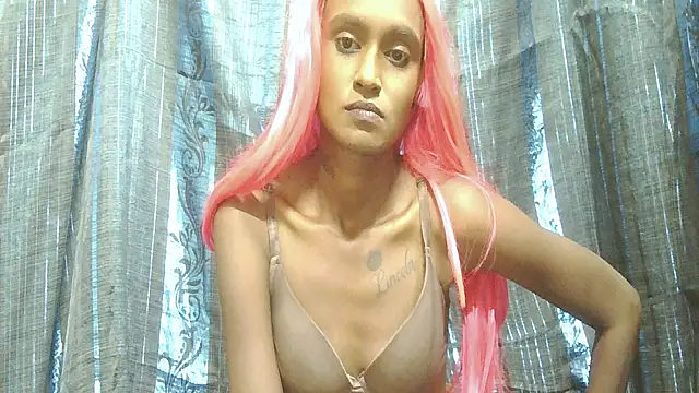 Snapshot of SassyXindian chatting on April 29, 5:30 pm SassyXindian online show from April 29, 5:30 pm