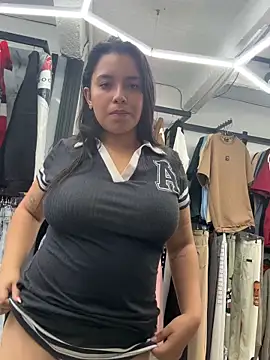 Miss Bella Flame online show from April 6, 4:52 pm