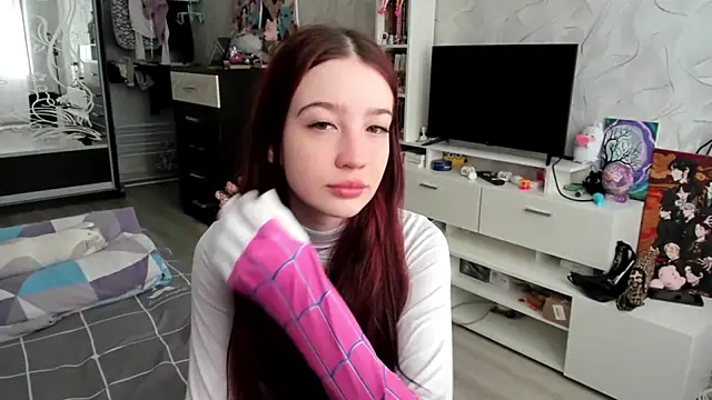 Snapshot of EvonDales chatting on February 19, 8:21 am EvonDales online show from February 19, 8:21 am