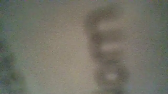 Snapshot of BonneQueueBonjour chatting on April 28, 3:22 am BonneQueueBonjour online show from April 28, 3:22 am