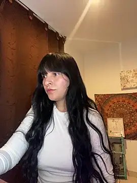 Snapshot of Abril_Thompson221 chatting on May 11, 11:24 pm Abril Thompson221 online show from May 11, 11:24 pm