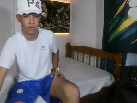 Snapshot of badboy_master chatting on July 7, 4:59 am badboy master online show from July 7, 4:59 am