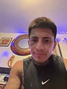 freaknine69 online show from March 2, 11:22 pm