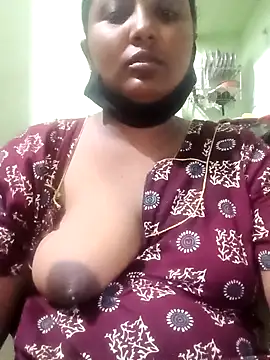 tamilkaviya431 online show from April 1, 8:28 pm