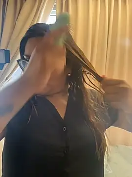 Snapshot of ludmila_x chatting on July 10, 4:31 pm ludmila x online show from July 10, 4:31 pm