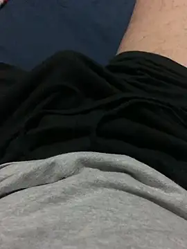 Usuarioo990076 online show from May 8, 7:36 am