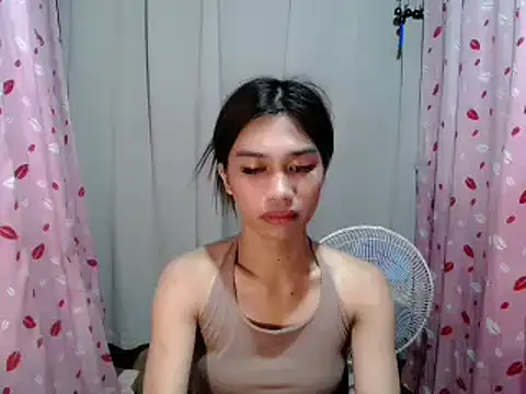 katrina bigcock69 online show from April 9, 11:59 am