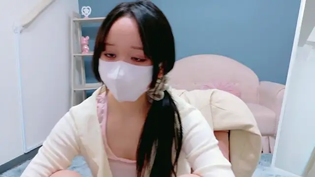 Yuna chan  online show from March 10, 6:29 am