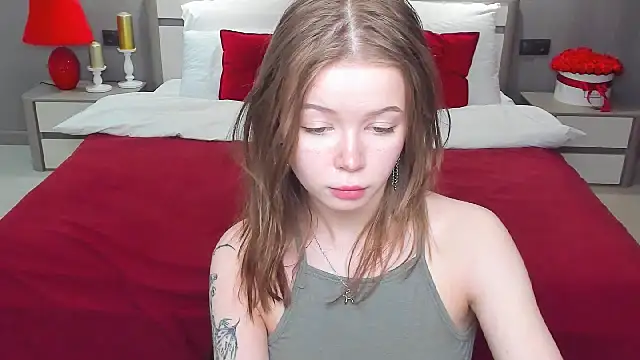 Violetta  Dreams online show from April 25, 2:25 pm