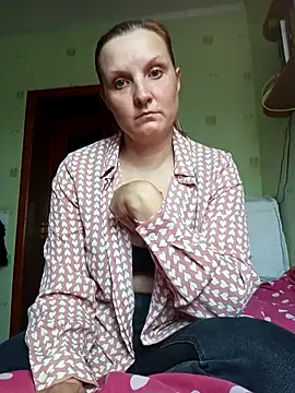 SusanGold9211 online show from March 25, 9:48 am