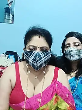 Snapshot of Kannadasexywifes chatting on May 27, 2:03 pm Kannadasexywifes online show from May 27, 2:03 pm