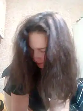 Snapshot of Susan8421 chatting on February 26, 2:54 am Susan8421 online show from February 26, 2:54 am