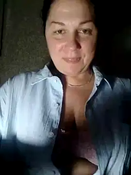 Snapshot of Susan8421 chatting on February 26, 3:55 pm Susan8421 online show from February 26, 3:55 pm