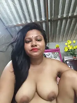 Snapshot of Kiya_6543 chatting on May 23, 3:23 am Kiya 6543 online show from May 23, 3:23 am