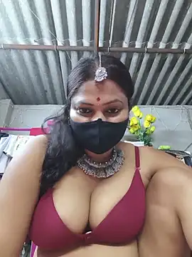 Snapshot of Kiya_6543 chatting on June 12, 6:40 pm Kiya 6543 online show from June 12, 6:40 pm