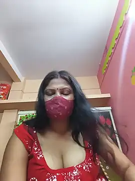 Snapshot of Kiya_6543 chatting on June 25, 6:01 pm Kiya 6543 online show from June 25, 6:01 pm