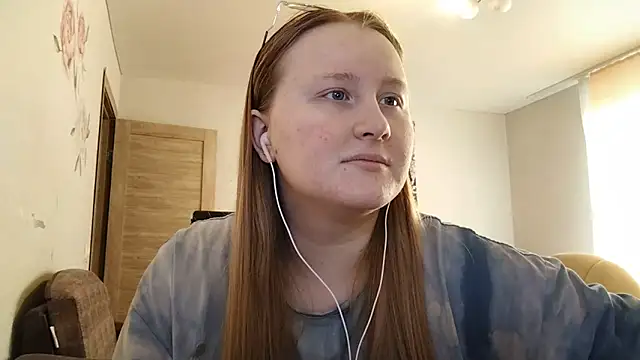 AnikaLipps online show from March 24, 12:10 pm