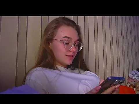 melissashineee online show from February 19, 10:11 am