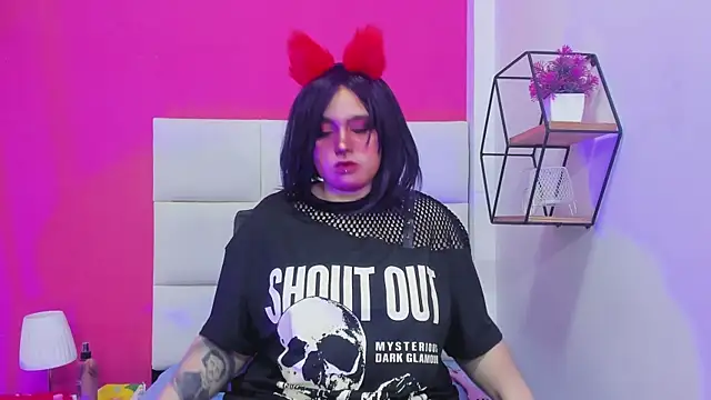 Snapshot of NamiInk_hot69 chatting on February 26, 11:42 am NamiInk hot69 online show from February 26, 11:42 am