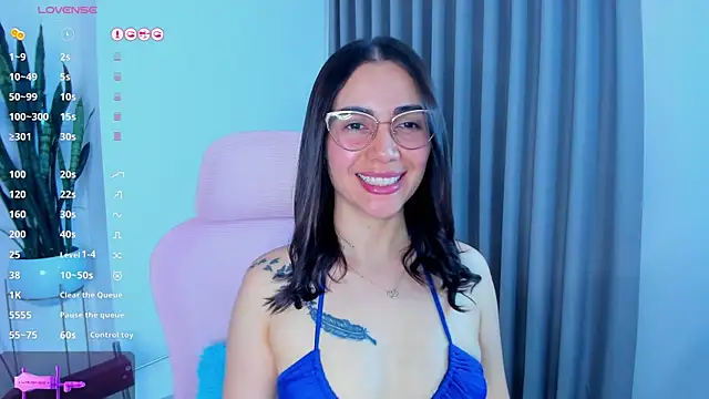 Snapshot of sara_ospina22 chatting on July 16, 10:16 pm sara ospina22 online show from July 16, 10:16 pm