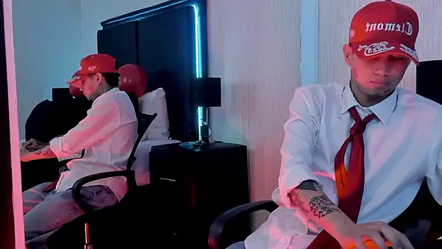 JoshBeech online show from February 14, 12:57 pm