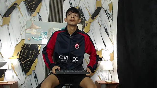 KITTY BOSH online show from April 6, 1:12 pm