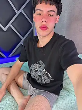 Lucian-greyy online show from March 4, 3:56 am