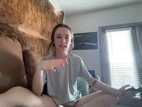 Snapshot of ash10alex chatting on May 3, 3:40 pm ash10alex online show from May 3, 3:40 pm