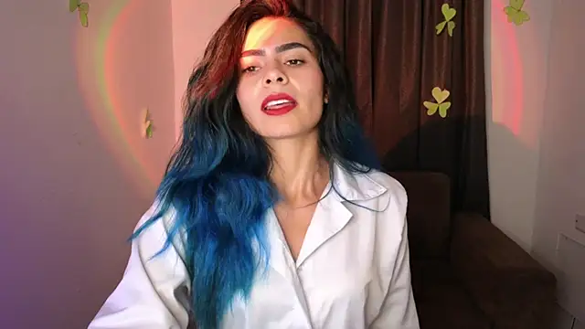 sexxylady11  online show from March 30, 11:17 pm