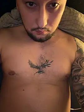 Snapshot of derallerechte001 chatting on February 18, 11:17 am derallerechte001 online show from February 18, 11:17 am