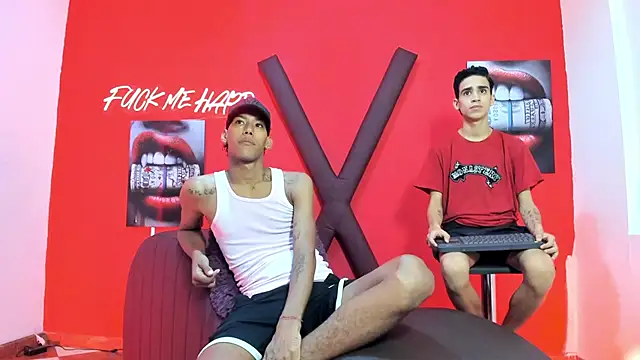 GREEN BOYS online show from February 20, 7:32 am