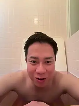 Snapshot of taiki2026 chatting on March 6, 9:39 am taiki2026 online show from March 6, 9:39 am