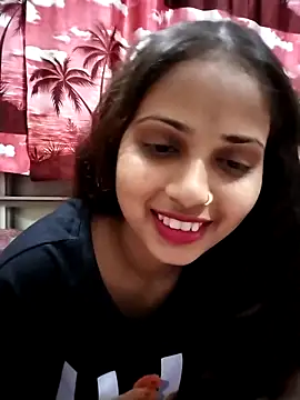 Snapshot of samayra1144 chatting on February 16, 11:39 am samayra1144 online show from February 16, 11:39 am