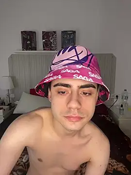 Snapshot of YourFavouriteTwink chatting on February 26, 2:05 pm YourFavouriteTwink online show from February 26, 2:05 pm