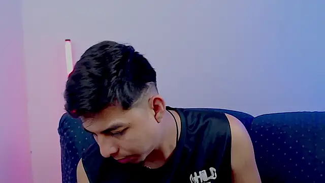 polloCol4U online show from April 8, 4:23 am