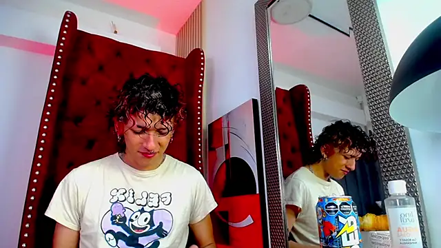 Cain Dantalion online show from April 6, 3:59 am