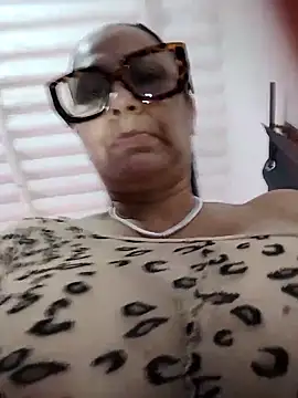 RubyStrome online show from March 26, 6:41 am