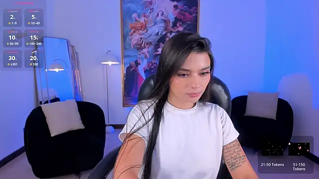 Snapshot of JulietteMoreau chatting on July 10, 11:24 am JulietteMoreau online show from July 10, 11:24 am