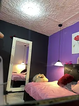 Karim mansur online show from March 3, 11:38 am